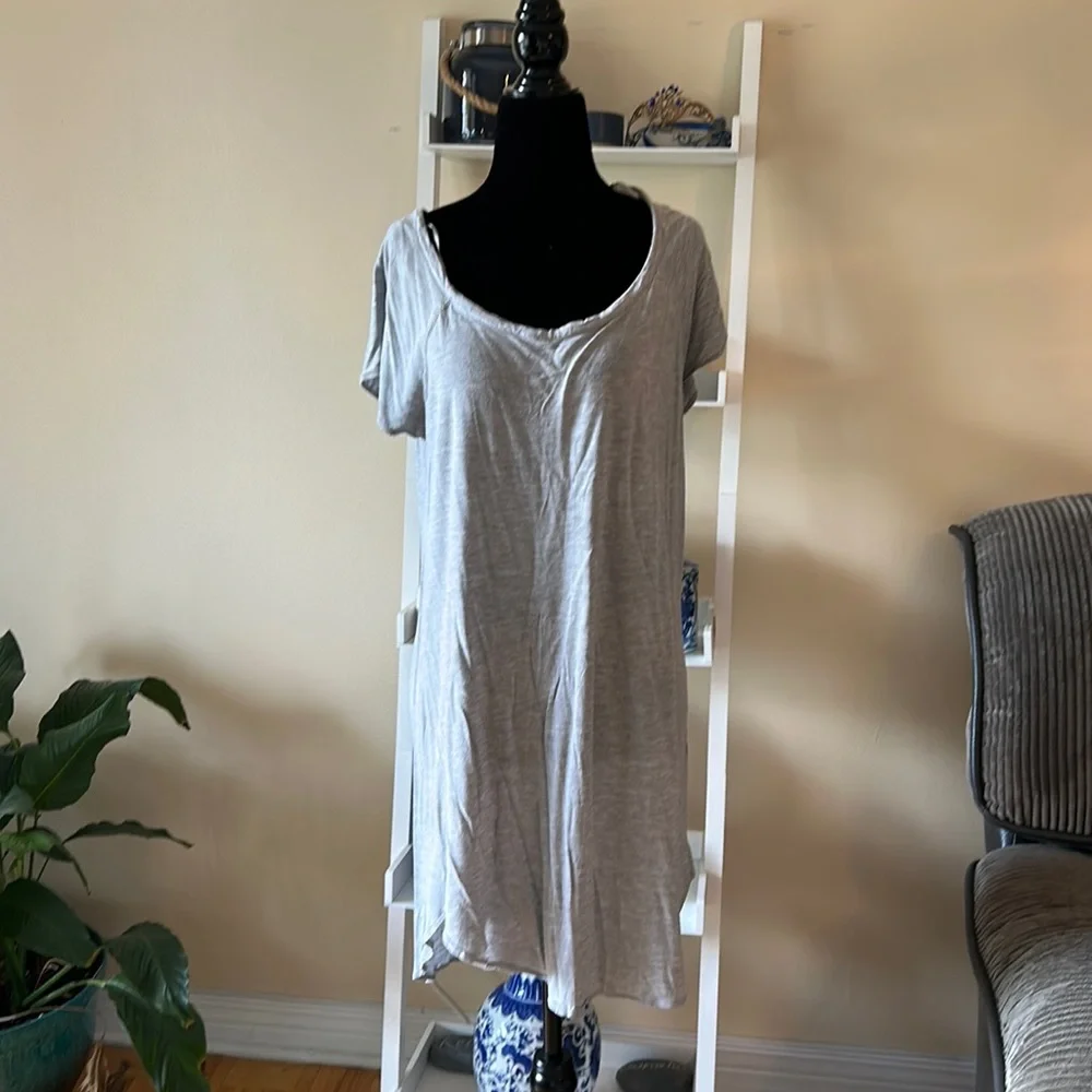 H&M 2/$25 sleepwear size medium - Picture 2 of 8